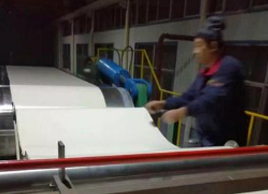 人字形白色輸送帶