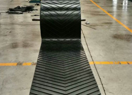 花紋橡膠運輸帶