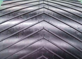 人字形花紋皮帶