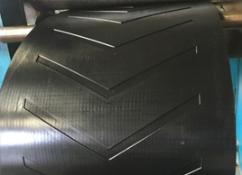 開口花紋輸送帶