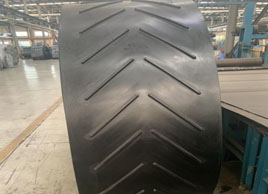 耐溫防撕裂型鋼絲繩提升皮帶